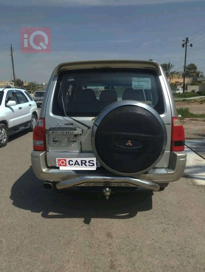 ميتسوبيشي باجيرو